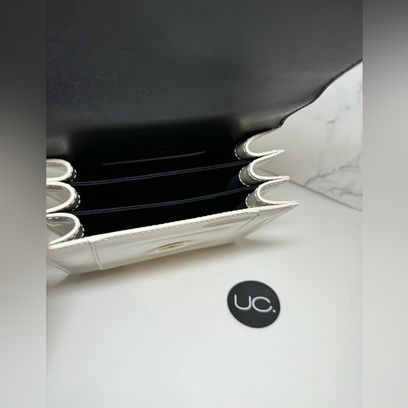 Bulgari Serpenti Forever Bag. Top Handle. Never carried. Includes dust bag! - Picture 7 of 9